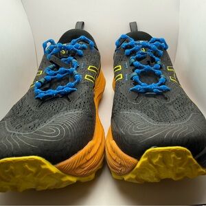 ASICS Trabuco max 2 trail running shoes 10.5 men’s